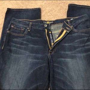 Men’s lucky brand jeans